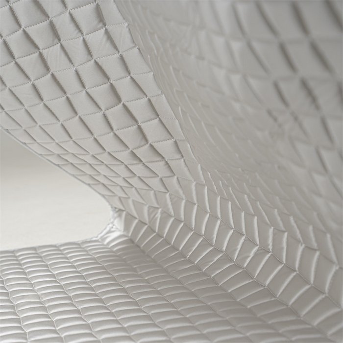 91家纺网 家纺一手货源 找家纺 罗优家纺 2025新款水光美 肤冰块凉席 浅银灰