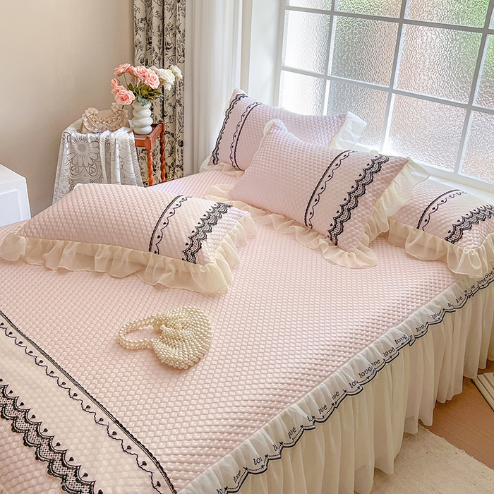 91家纺网 家纺一手货源 找家纺 网红馆（ck家纺） 2025新款凉豆豆床裙款凉席三件套-露茜公主 露茜公主-粉