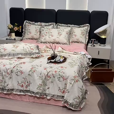 91家纺网 家纺一手货源 找家纺 宇彬家纺 2025直播新品水洗真丝冰丝双层花边天丝夏被夏天空调被夏凉被可水洗单夏被枕套三件套床单夏被四件套 果实（粉)