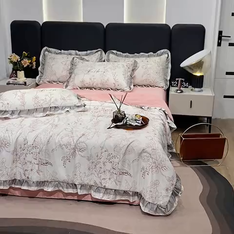 91家纺网 家纺一手货源 找家纺 宇彬家纺 2025直播新品水洗真丝冰丝双层花边天丝夏被夏天空调被夏凉被可水洗单夏被枕套三件套床单夏被四件套 初夏（粉)