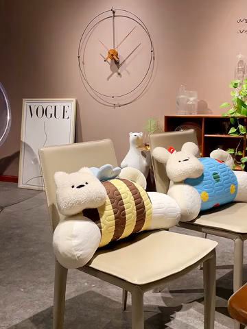 91家纺网 家纺一手货源 找家纺 （总）仟亿莱 2025新款立体趴趴小狗乳胶腰靠