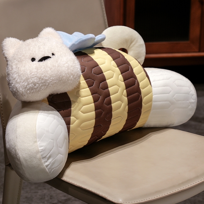 仟亿莱 2025新款立体趴趴小狗乳胶腰靠 乳胶立体蜜蜂西高地