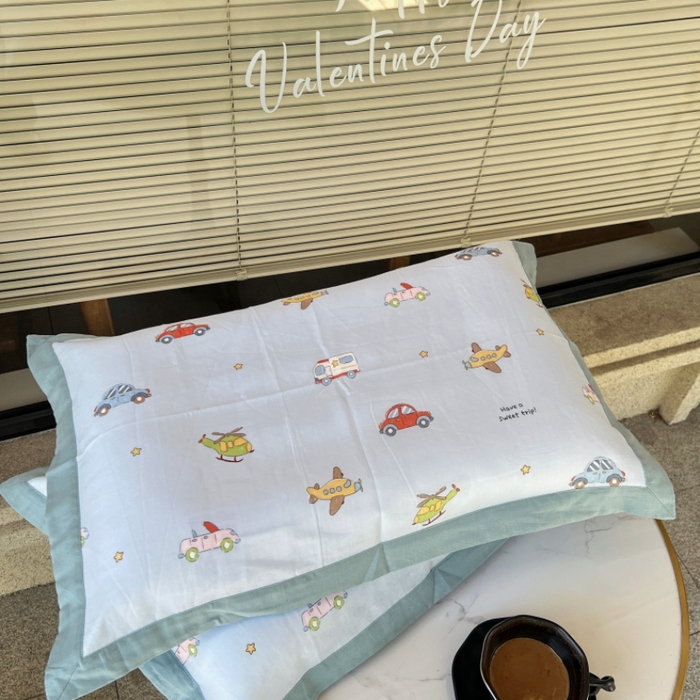 91家纺网 家纺一手货源 找家纺 棉生活家纺 2025春夏新款A类全棉纯棉儿童纱布单枕套 枕套单件 小汽车