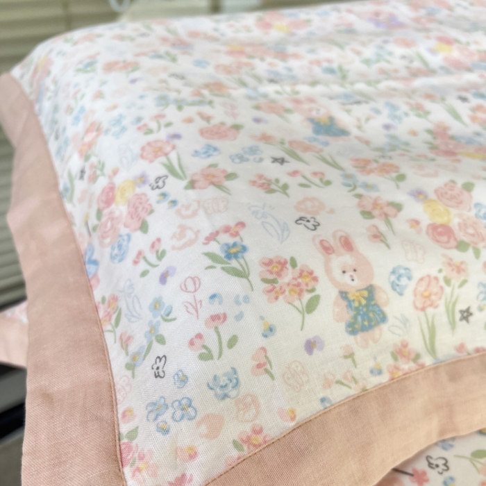 91家纺网 家纺一手货源 找家纺 棉生活家纺 2025春夏新款A类全棉纯棉儿童纱布单枕套 枕套单件 乖乖兔