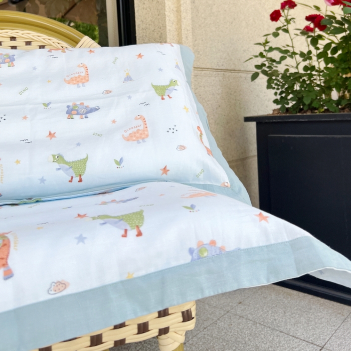 91家纺网 家纺一手货源 找家纺 棉生活家纺 2025春夏新款A类全棉纯棉儿童纱布单枕套 枕套单件 恐龙