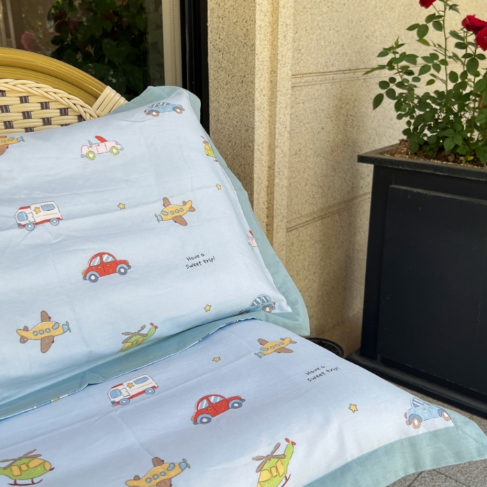 91家纺网 家纺一手货源 找家纺 棉生活家纺 2025春夏新款A类全棉纯棉儿童纱布单枕套 枕套单件 小汽车