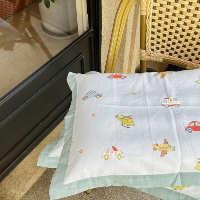 91家纺网 家纺一手货源 找家纺 棉生活家纺 2025春夏新款A类全棉纯棉儿童纱布单枕套 枕套单件 小汽车