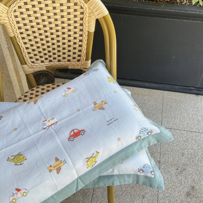 91家纺网 家纺一手货源 找家纺 棉生活家纺 2025春夏新款A类全棉纯棉儿童纱布单枕套 枕套单件 小汽车