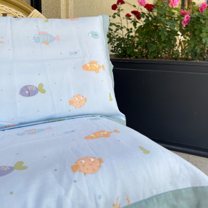 91家纺网 家纺一手货源 找家纺 棉生活家纺 2025春夏新款A类全棉纯棉儿童纱布单枕套 枕套单件 小鱼