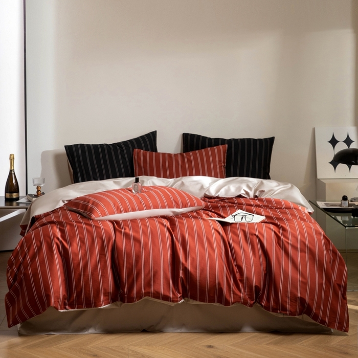 91家纺网 家纺一手货源 找家纺 （总）ONE TWO ONE 121 2025新款A类长绒棉纯棉高支高密高工贡缎数码印花（小cr ）四件套-巴黎时尚 （标准不得低于268元，加大不低于288元）