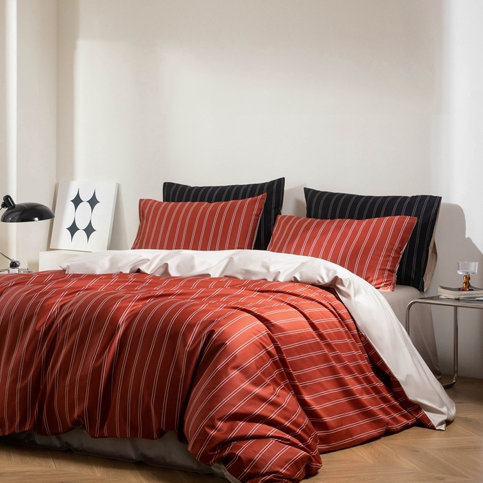 91家纺网 家纺一手货源 找家纺 （总）ONE TWO ONE 121 2025新款A类长绒棉纯棉高支高密高工贡缎数码印花（小cr ）四件套-巴黎时尚 （标准不得低于268元，加大不低于288元）