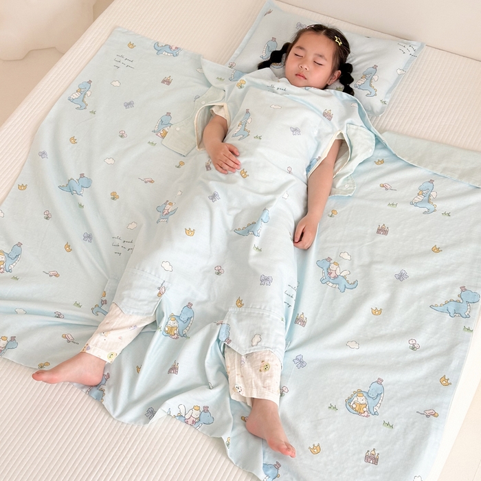 91家纺网 家纺一手货源 找家纺 BOSS 2025新款全棉有氧双层纱多功能防踢盖毯被 恐龙堡