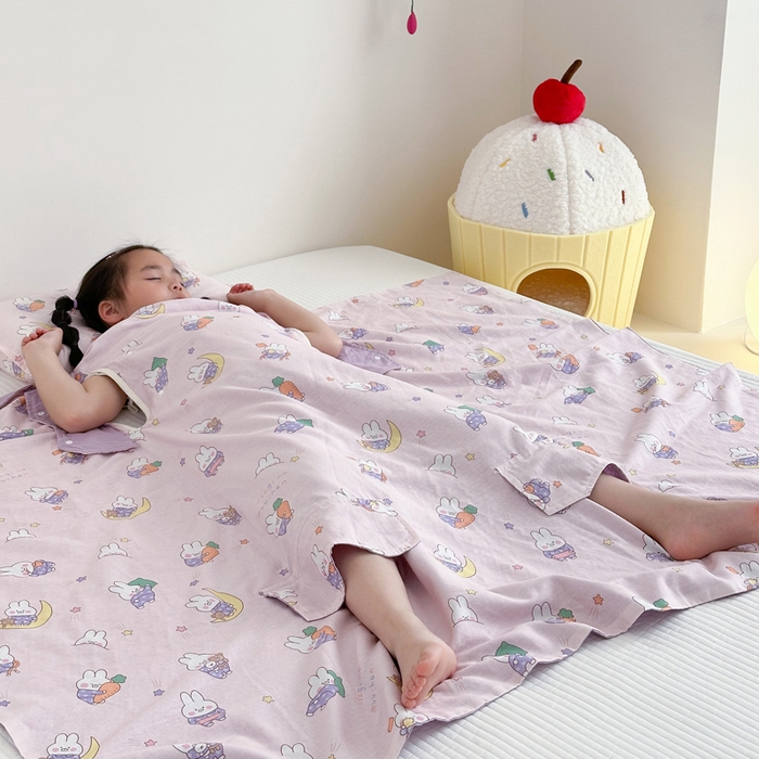 91家纺网 家纺一手货源 找家纺 BOSS 2025新款全棉有氧双层纱多功能防踢盖毯被 晚安兔