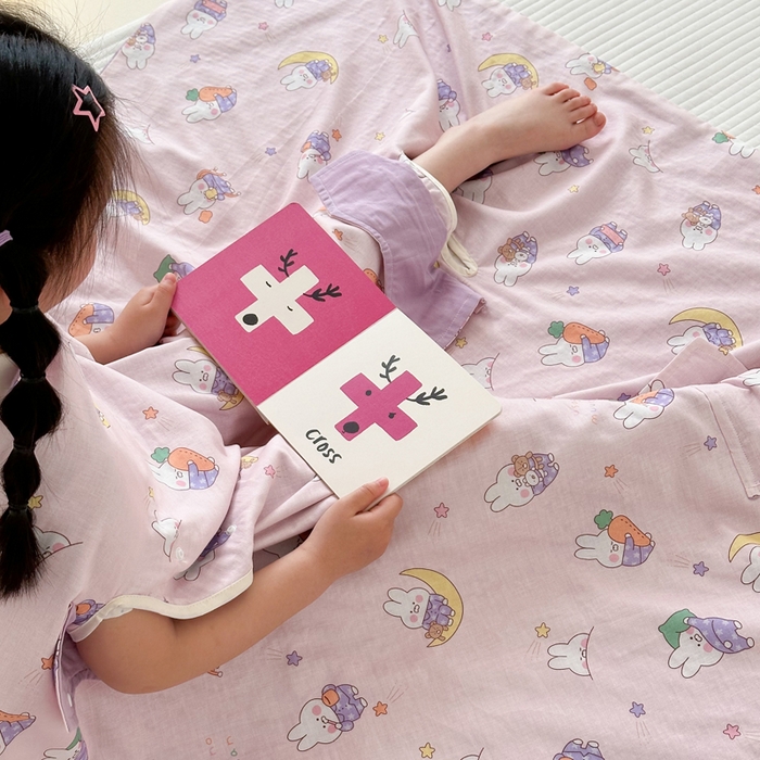 91家纺网 家纺一手货源 找家纺 BOSS 2025新款全棉有氧双层纱多功能防踢盖毯被 晚安兔