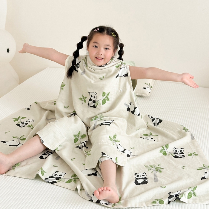 91家纺网 家纺一手货源 找家纺 BOSS 2025新款全棉有氧双层纱多功能防踢盖毯被 熊猫盼盼