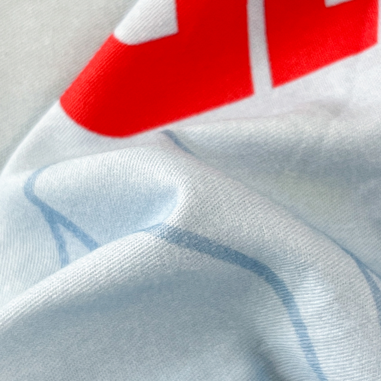 91家纺网 家纺一手货源 找家纺 孩子王家纺 2025春夏新款卡通全棉纯棉正版授权小版奥特曼-三丽鸥A版床单单床单(含防伪码） 光之超人