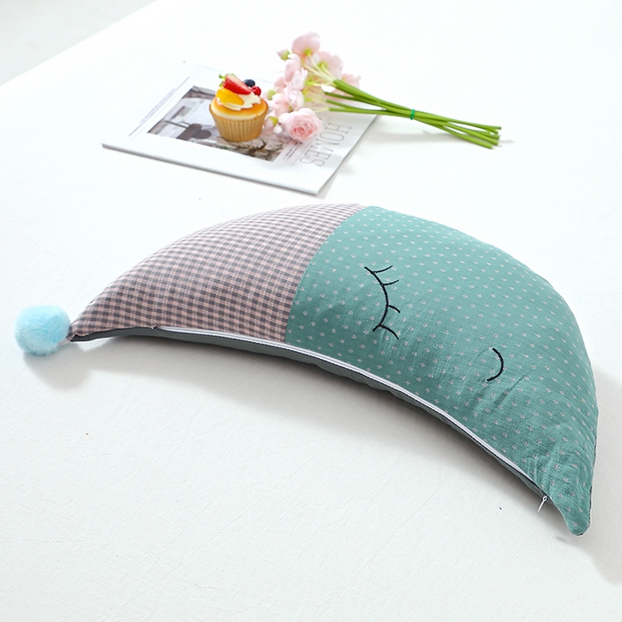 91家纺网 家纺一手货源 找家纺 糖果枕芯 2025新款异性荞麦枕月亮枕调理颈椎枕头枕芯 小月亮 绿色