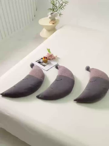 91家纺网 家纺一手货源 找家纺 糖果枕芯 2025新款异性荞麦枕月亮枕调理颈椎枕头枕芯 小月亮 灰色