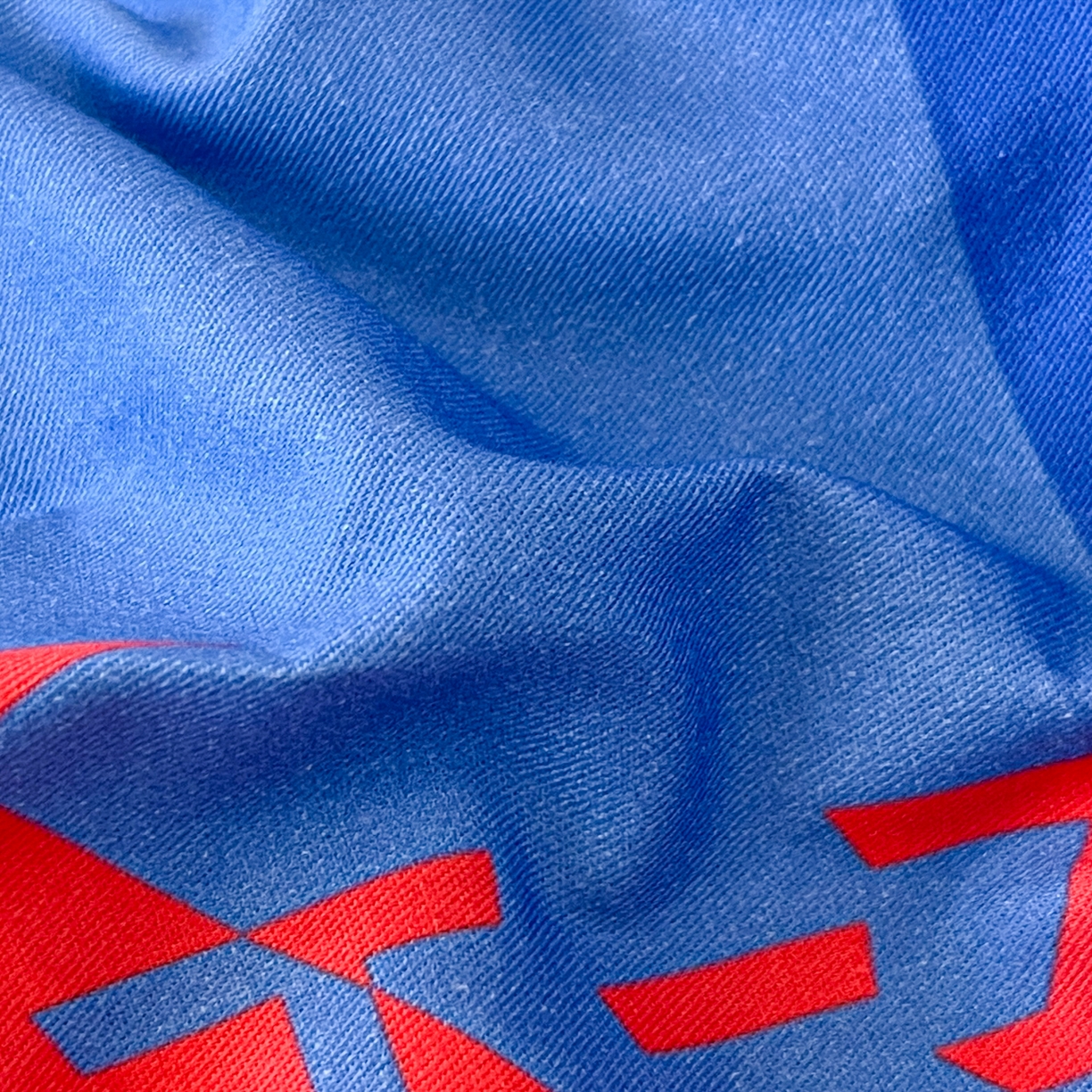 91家纺网 家纺一手货源 找家纺 孩子王家纺 2025春夏新款卡通全棉纯棉正版授权小版奥特曼-三丽鸥A版床笠单床笠(含防伪码） 法王艾斯