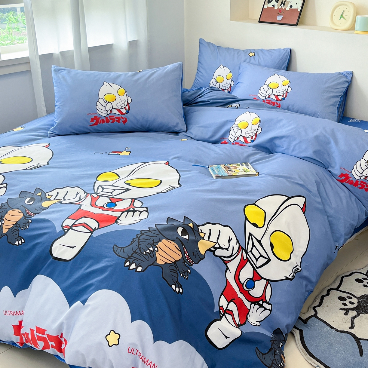 91家纺网 家纺一手货源 找家纺 孩子王家纺 2025春夏新款卡通全棉纯棉正版授权小版奥特曼-三丽鸥四件套(含防伪码） 奥特打怪兽