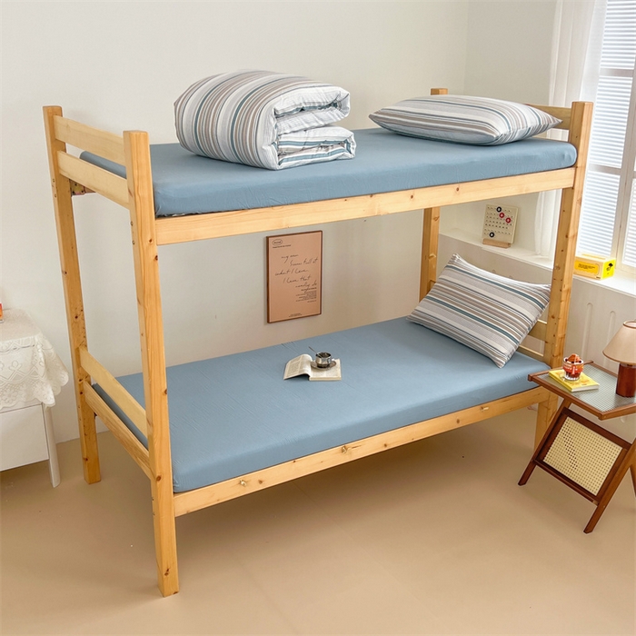 91家纺网 家纺一手货源 找家纺 多品家纺 2025春夏新款超柔水洗棉学生宿舍三件套 布鲁斯