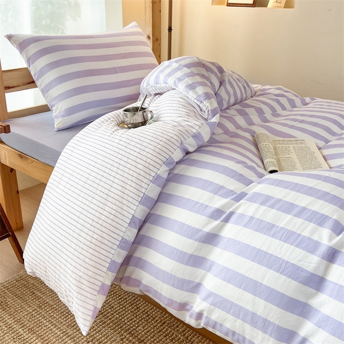 91家纺网 家纺一手货源 找家纺 多品家纺 2025春夏新款超柔水洗棉学生宿舍三件套 丁香紫条