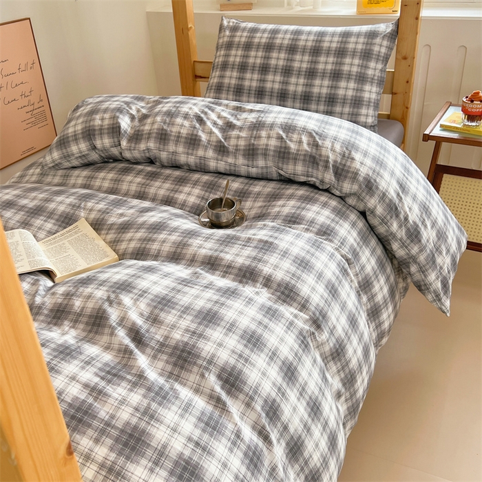 91家纺网 家纺一手货源 找家纺 多品家纺 2025春夏新款超柔水洗棉学生宿舍三件套 简约格