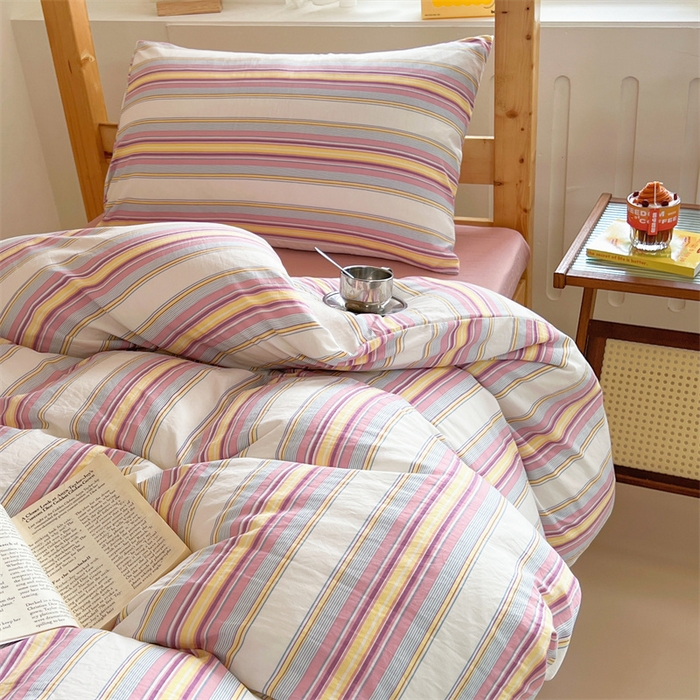 91家纺网 家纺一手货源 找家纺 多品家纺 2025春夏新款超柔水洗棉学生宿舍三件套 焦糖甜心