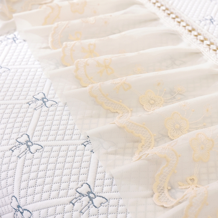 91家纺网 家纺一手货源 找家纺 共鸣沙发垫 2025新款夏凉蝴蝶结沙发直排沙发垫 蝴蝶结浅蓝