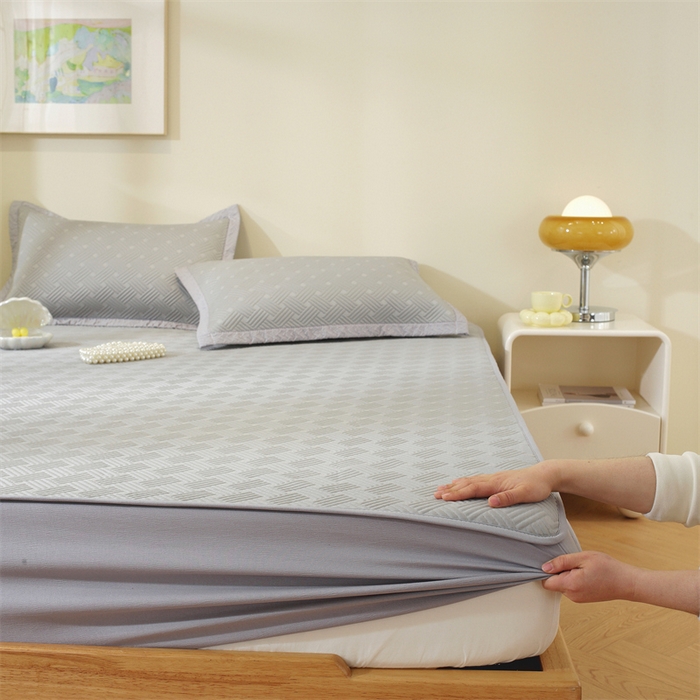 91家纺网 家纺一手货源 找家纺 （总）共鸣沙发垫 2025新款凉豆豆床笠款凉席