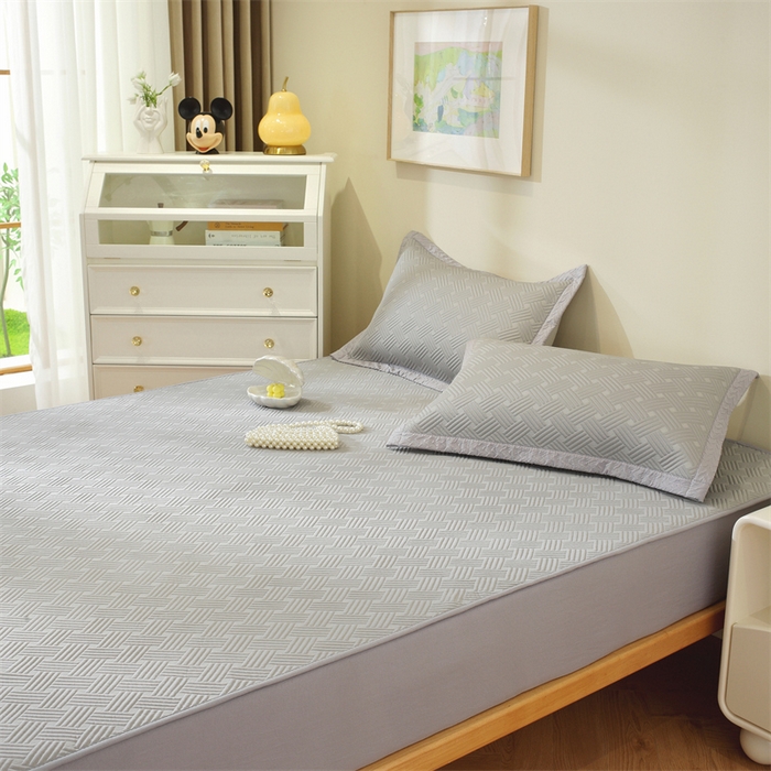 91家纺网 家纺一手货源 找家纺 共鸣沙发垫 2025新款凉豆豆床笠款凉席 床笠冰豆斜纹灰色