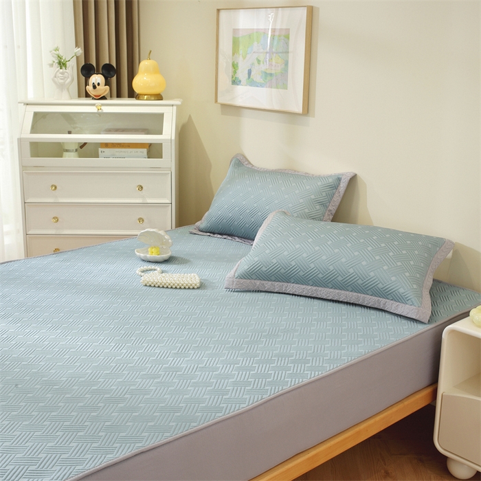 91家纺网 家纺一手货源 找家纺 共鸣沙发垫 2025新款凉豆豆床笠款凉席 床笠冰豆斜纹蓝色