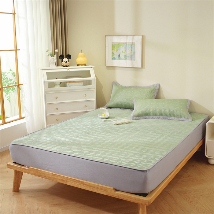 91家纺网 家纺一手货源 找家纺 共鸣沙发垫 2025新款凉豆豆床笠款凉席 床笠冰豆斜纹绿色