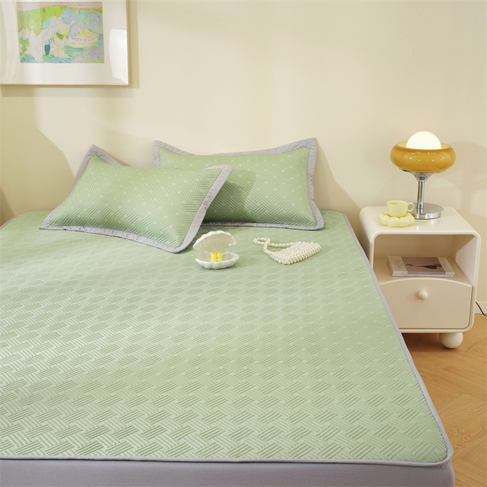 91家纺网 家纺一手货源 找家纺 共鸣沙发垫 2025新款凉豆豆床笠款凉席 床笠冰豆斜纹绿色