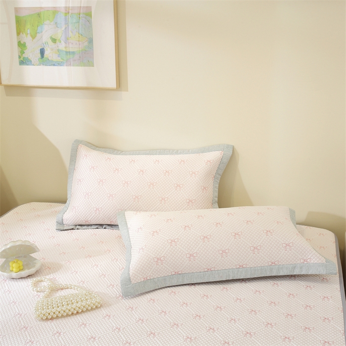 91家纺网 家纺一手货源 找家纺 共鸣沙发垫 2025新款凉豆豆床笠款凉席 床笠蝴蝶结浅粉