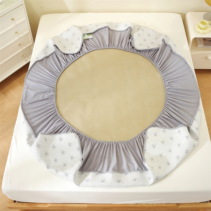 91家纺网 家纺一手货源 找家纺 共鸣沙发垫 2025新款凉豆豆床笠款凉席 床笠蝴蝶结浅灰