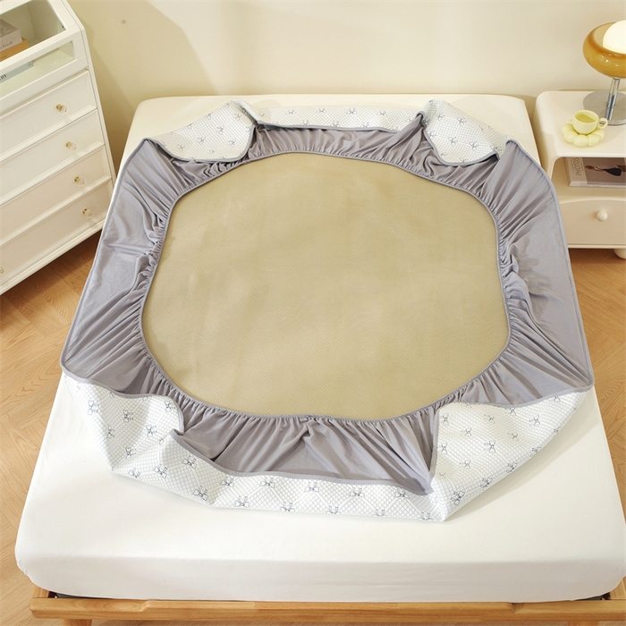 91家纺网 家纺一手货源 找家纺 共鸣沙发垫 2025新款凉豆豆床笠款凉席 床笠蝴蝶结浅蓝