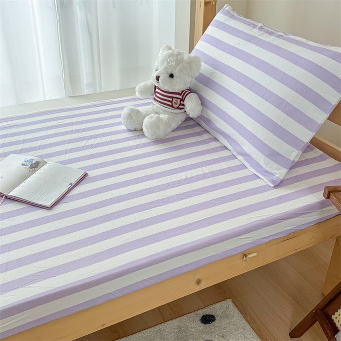 91家纺网 家纺一手货源 找家纺 多品家纺 2025春夏新款超柔水洗棉学生宿舍床笠 丁香紫条