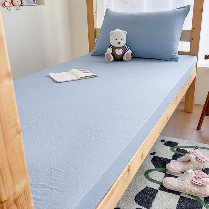 91家纺网 家纺一手货源 找家纺 多品家纺 2025春夏新款超柔水洗棉学生宿舍床笠 灰蓝