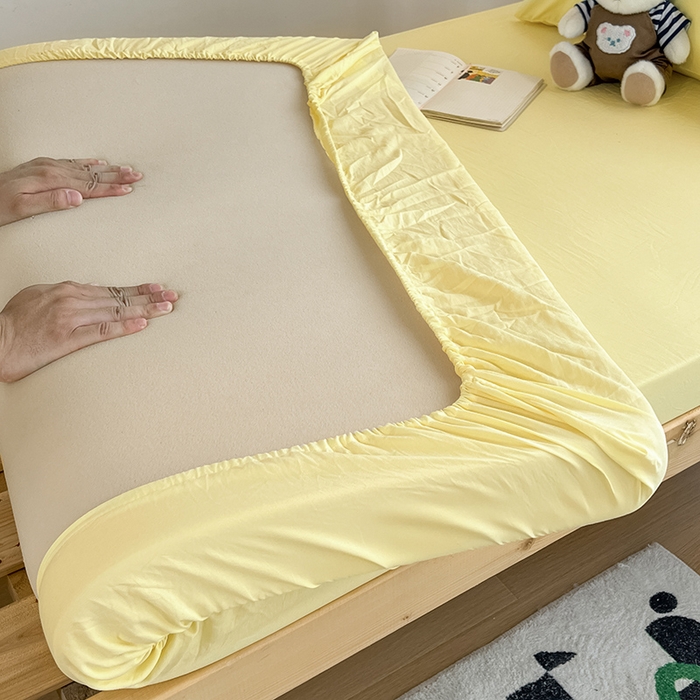 91家纺网 家纺一手货源 找家纺 多品家纺 2025春夏新款超柔水洗棉学生宿舍床笠 奶黄