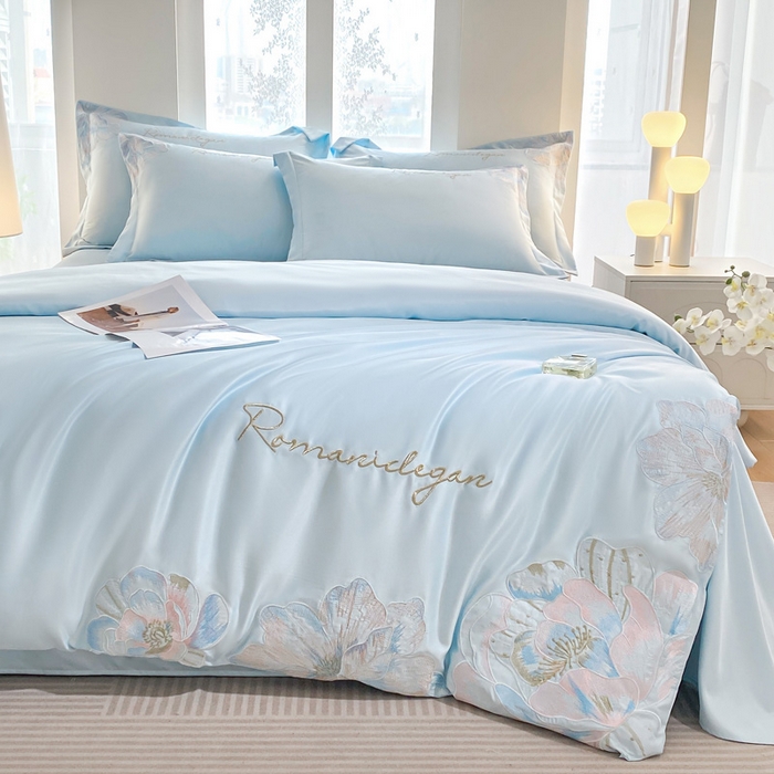 91家纺网 家纺一手货源 找家纺 花愿（原花纪） 2025新款水洗冰丝刺绣四件套-花恋系列 天空蓝