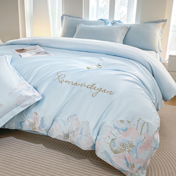 91家纺网 家纺一手货源 找家纺 花愿（原花纪） 2025新款水洗冰丝刺绣四件套-花恋系列 天空蓝