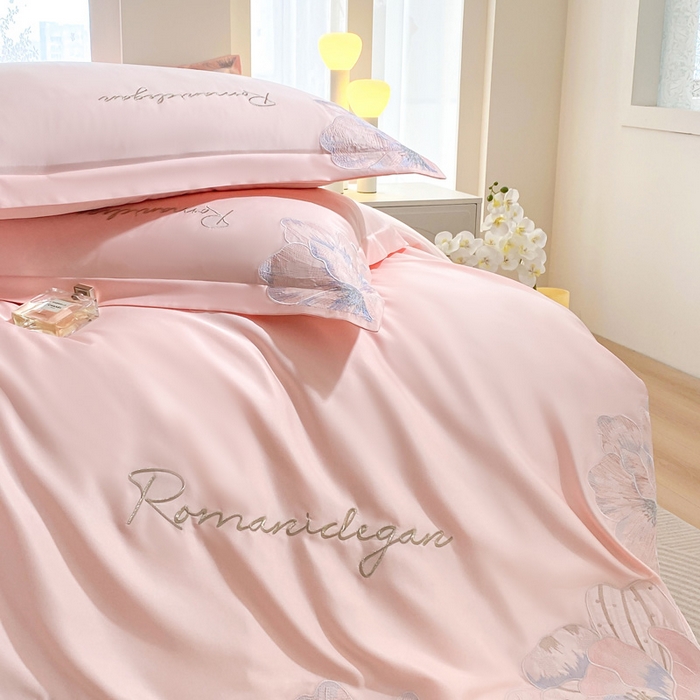 91家纺网 家纺一手货源 找家纺 花愿（原花纪） 2025新款水洗冰丝刺绣四件套-花恋系列 樱花粉