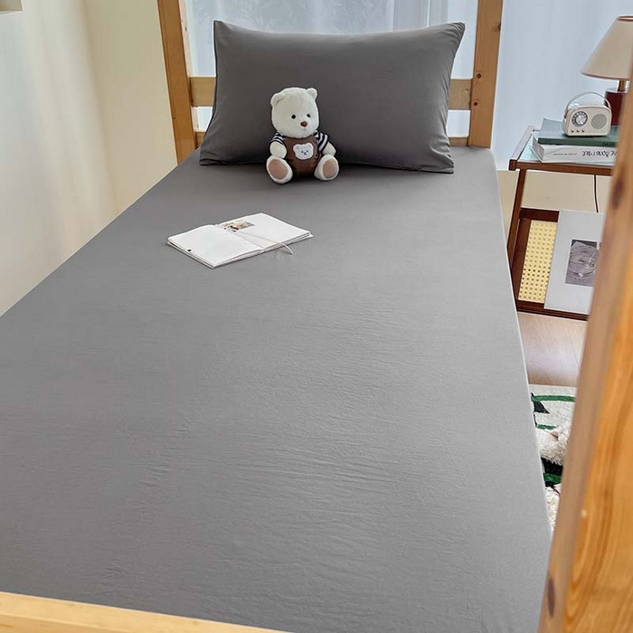 91家纺网 家纺一手货源 找家纺 多品家纺 2025春夏新款超柔水洗棉学生宿舍床笠 浅灰