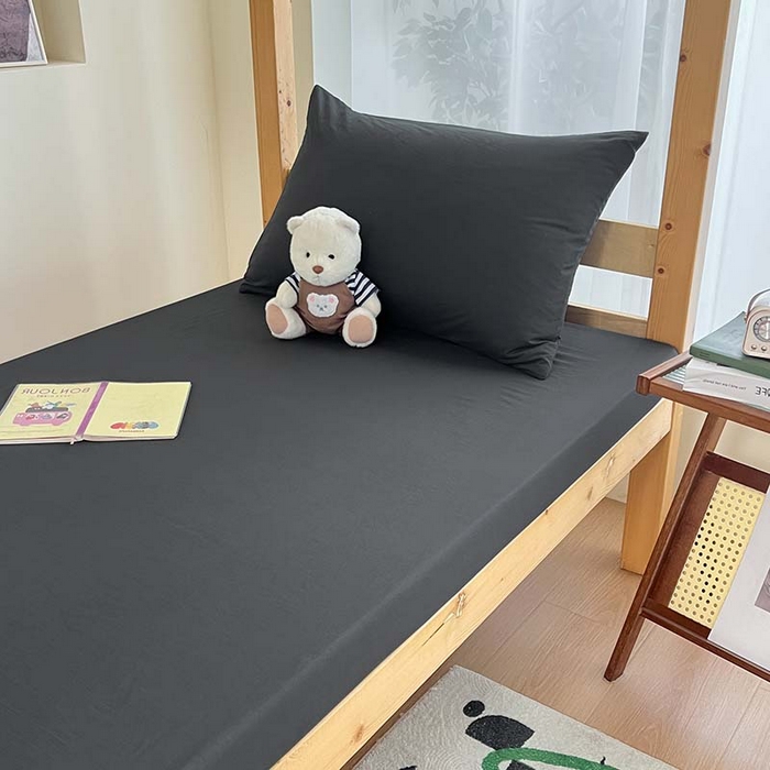 91家纺网 家纺一手货源 找家纺 多品家纺 2025春夏新款超柔水洗棉学生宿舍床笠 深灰