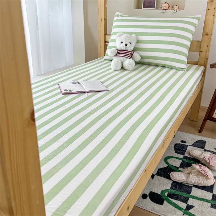 91家纺网 家纺一手货源 找家纺 多品家纺 2025春夏新款超柔水洗棉学生宿舍床笠 松绿条