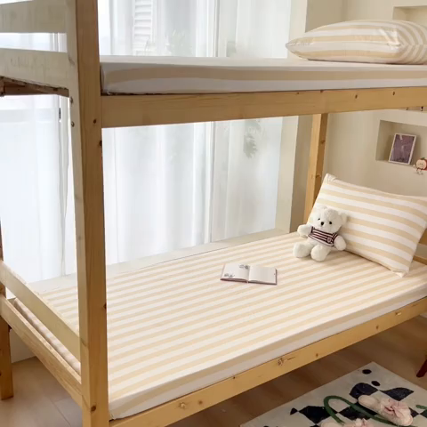 91家纺网 家纺一手货源 找家纺 多品家纺 2025春夏新款超柔水洗棉学生宿舍床笠 日系黄条