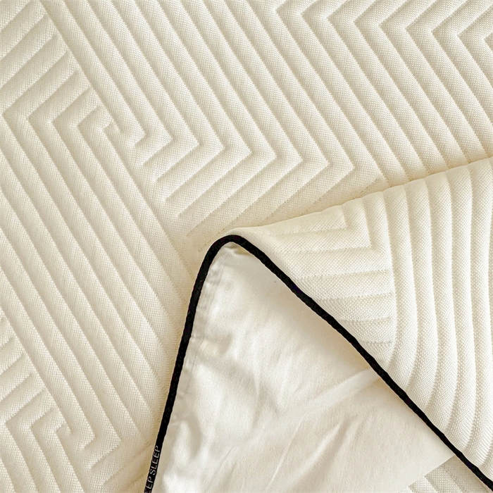 91家纺网 家纺一手货源 找家纺 若未家居 LOVEWE HOUSE 2025新款PE中分子凉感凉席三件套 泡芙-白