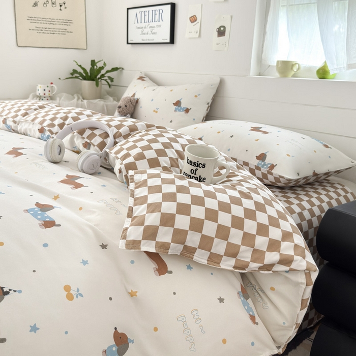 91家纺网 家纺一手货源 找家纺 可可家纺 2025新款印花卡通芦荟棉四件套亲肤床单被套三件套 星星腊肠狗