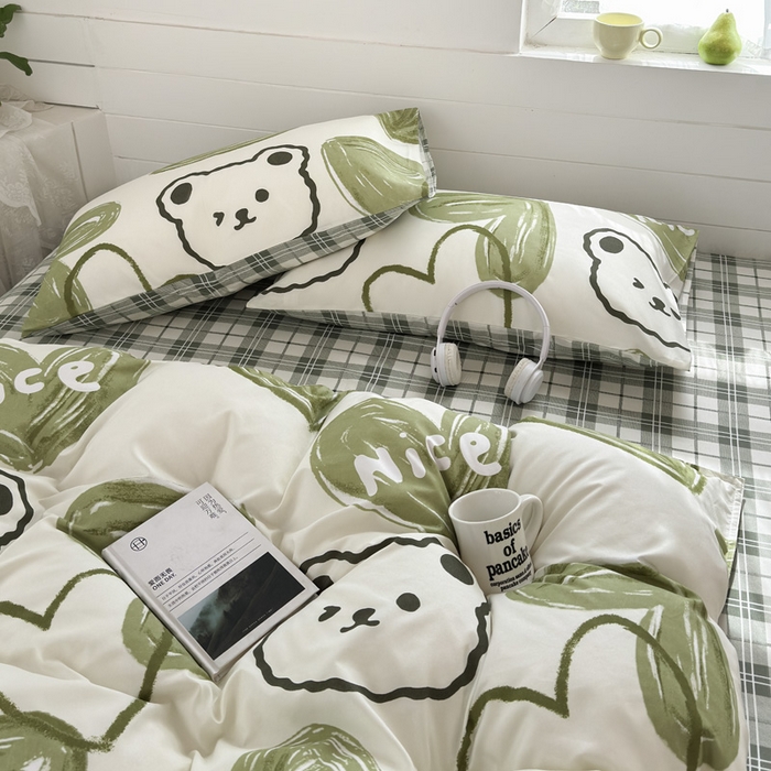 91家纺网 家纺一手货源 找家纺 可可家纺 2025新款印花卡通芦荟棉四件套亲肤床单被套三件套 森系熊